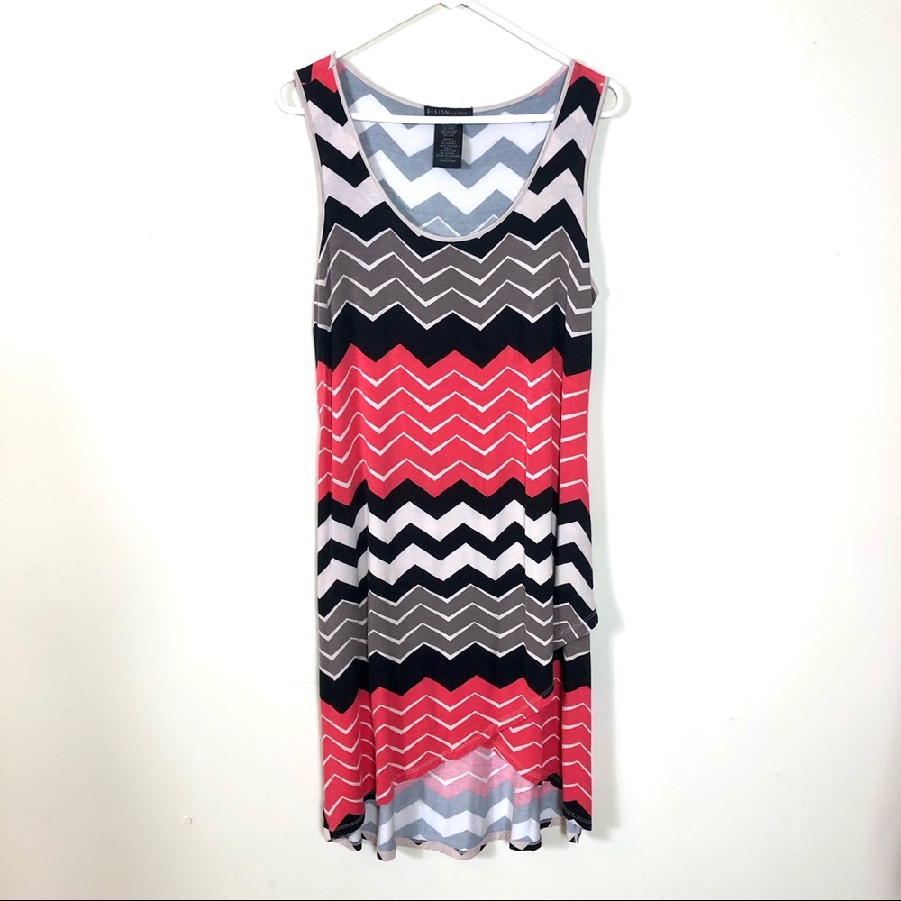 3/$15 DESIGN History Sleeveless U-neck Zig Zag Dress L